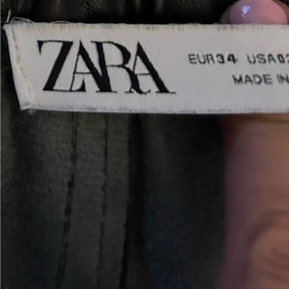 Zara Black Faux Leather High Waisted Paper-bag Waist Pants Size 2 - Picture 10 of 16